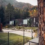 Skyview Chalets Am Camping Toblacher See